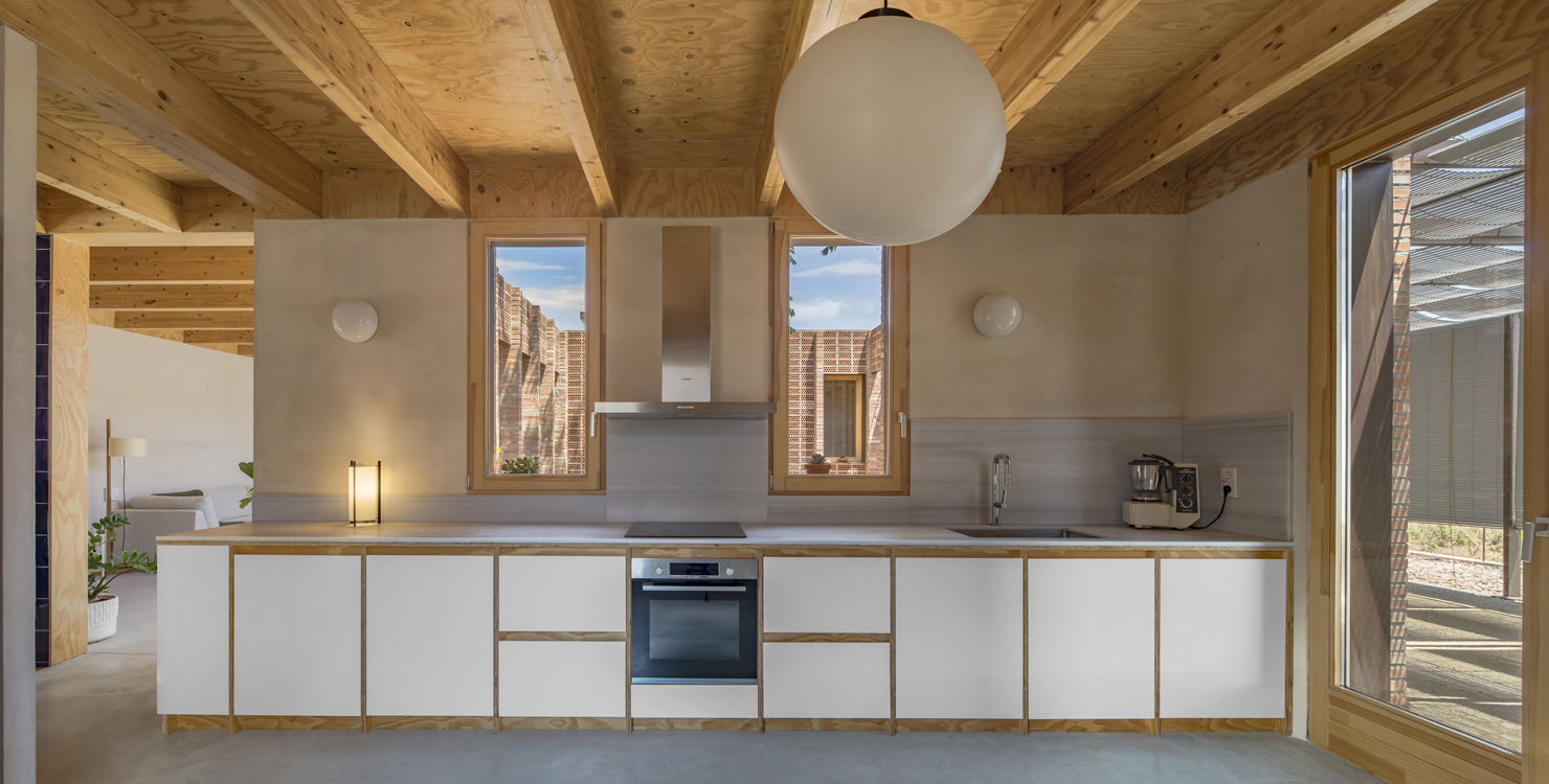 http://andresflajszer.com/files/gimgs/265_058-1s3a7928-31-40-43-andres-flajszer-obo-estudi-casa-montse-i-manel.jpg