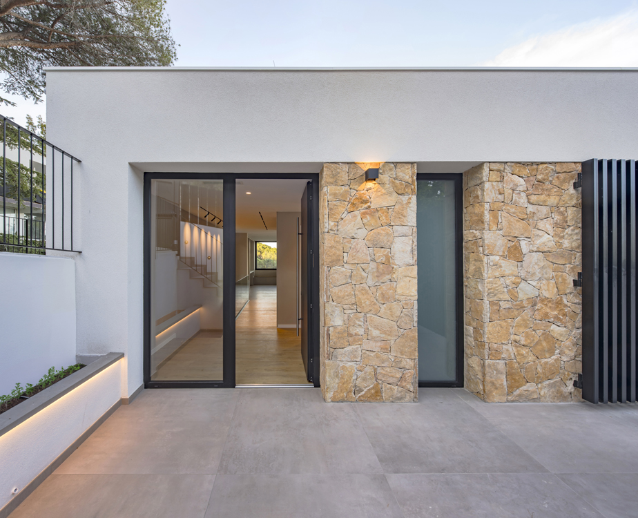 http://andresflajszer.com/files/gimgs/267_073-1s3a7039-40-41-andres-flajszer-08023-architects-cabrils.jpg